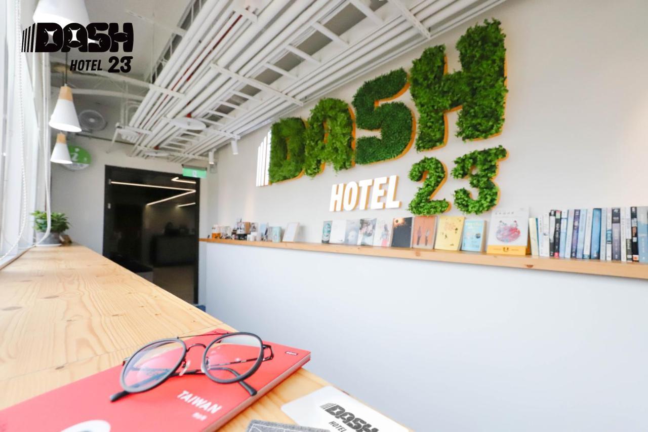 Dash 23 Hotel Tainan Eksteriør billede