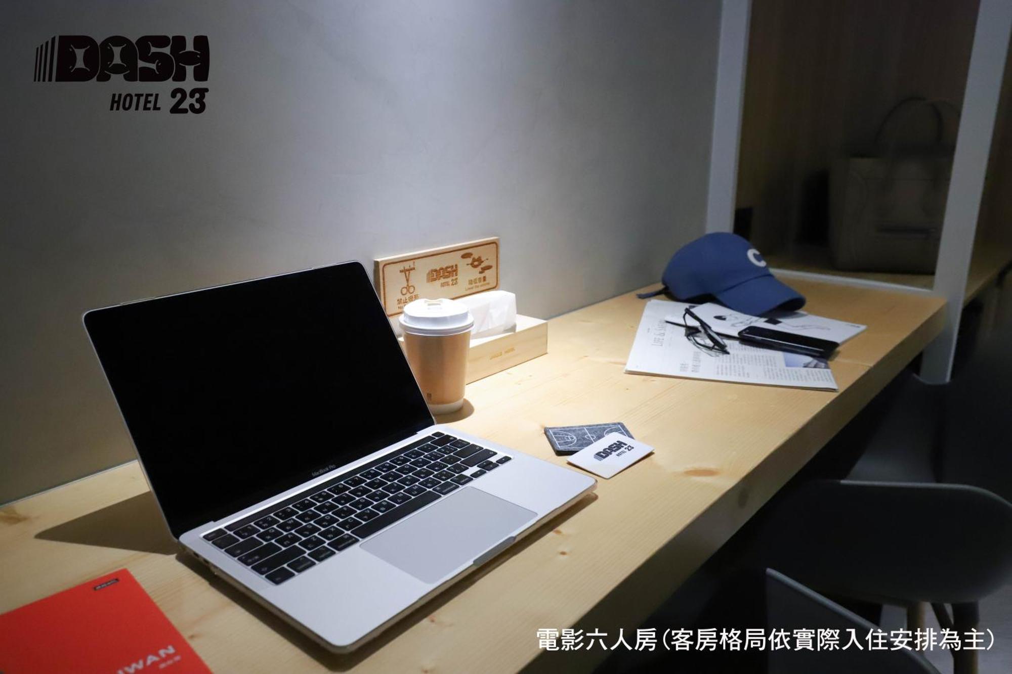 Dash 23 Hotel Tainan Værelse billede
